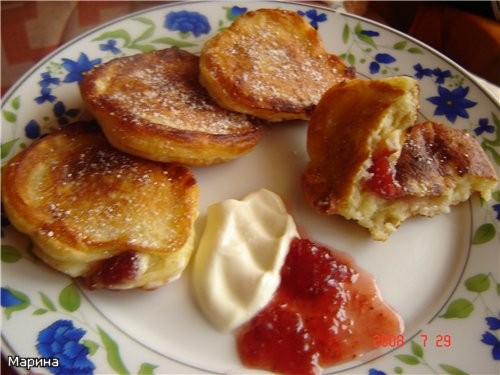 А я сегодня делала Оладушки с начинкой от Получились очень вкусненькие Спасибочки