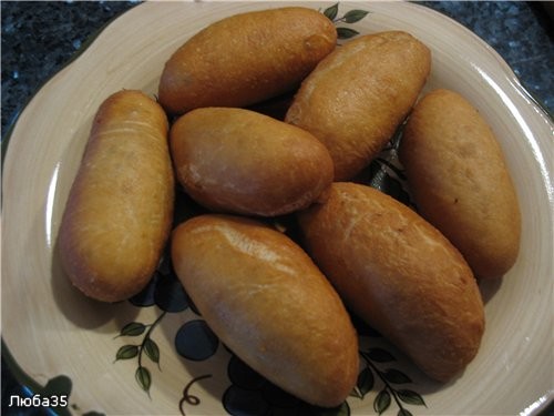 Жареные пирожки с мясом