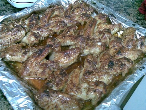 Куриные крылышки в соево-медовом соусе 1,5 кг крыльев 0,5 стакана соевого соуса 3 ч - 2