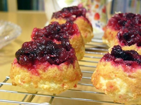       ,  Cranberry Upside Down Muffins -...