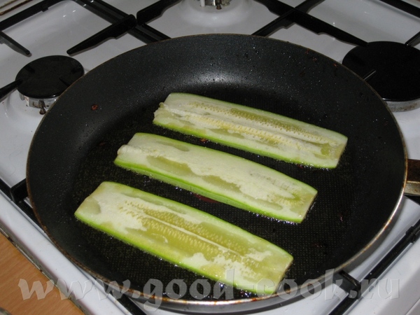 Ну а это уже мое блюдо с двумя моими горячо-любимыми продуктами Кабачковые рулетики с сыром Ингреди... - 2