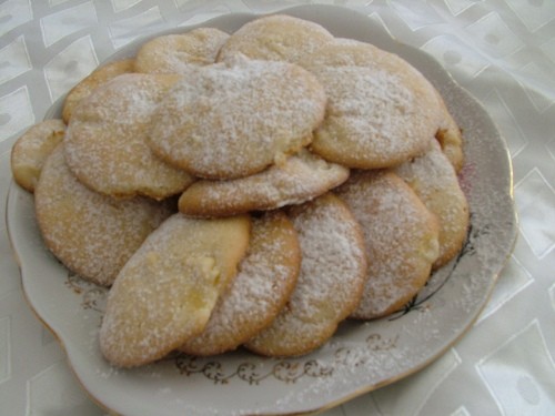 угощайтесь Очень вкусные яблочные лепешки от Birki с кукинга Единственное что у меня не было сливок...