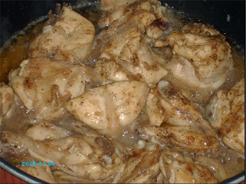 Сегодня на обед я приготовила очередное арабское блюдо - "Жаж би лабан" - Курица в кефире(йогурте)