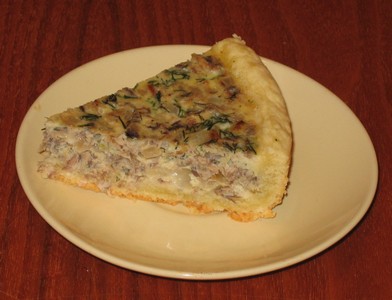 Пирог с рыбной консервой Рецепт был взят на просторах интернета Тесто: маргарин - 100 г, сметана -... - 2