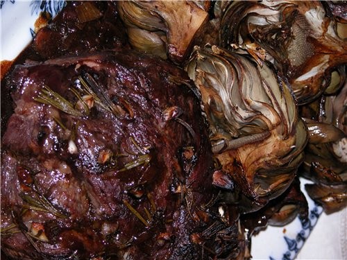 ЖАРЕНАЯ БАРАНИНА С АРТИШОКАМИ