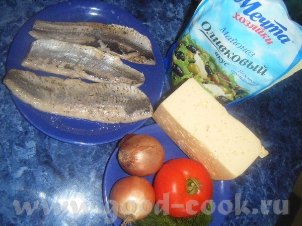 САЛАТИК ИЗ СЕЛЬДИ-НЕЗАМЫСЛОВАТЫЙ БЫСТРЫЙ И ВКУСНЫЙ * Ингредиенты * филе селёдки--3 крупные * лук-2... - 2