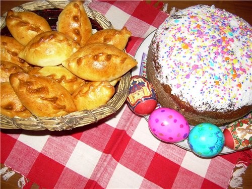 Пирожки с сухофруктой