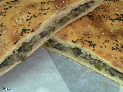 Пирог-хлеб с тунцом Пирожки треугольники с тыквой и шпинатом Гнездышки из слоенного теста с мясом и... - 6