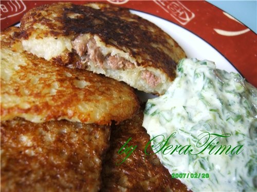 Продолжаем уклон "от арабской кухни" Вчера готовила традиционное белорусское блУдо "Драники и колду...