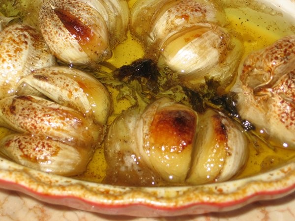 Запеченный чеснок Гарнир к жаренному мясу, курице или рыбе 40 зубчиков чеснока 1 стакан ОМ 1/2 стак...