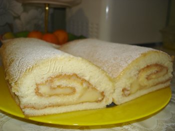 Девочки, испекла я сегодня лимонный рулет от Мишель