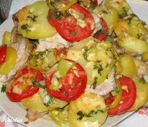 СВИНИНА С ОВОЩАМИ В ДУХОВКЕ
