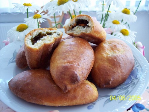 Наташа спасибо за рецепт пирожков, оболденое вкусное тесто за уши меня неоторвёшь, пирожки сделала...