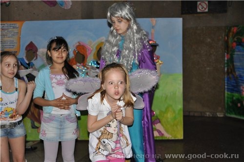 -  ,      ,   9  - 4