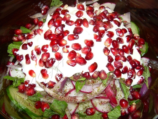 Вот так рождаются вкусные салаты, когда вернулся домой уставший и голодный, а дома нет приготовленн...