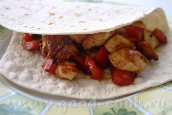 Куриная грудка с перцем и сыром Парочка куриных грудок, половинка красного сладкого перца, острый к...
