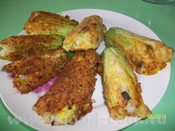 Люба, ничё ты наготовила, стока вкусностей Светуся, с приездом - 3