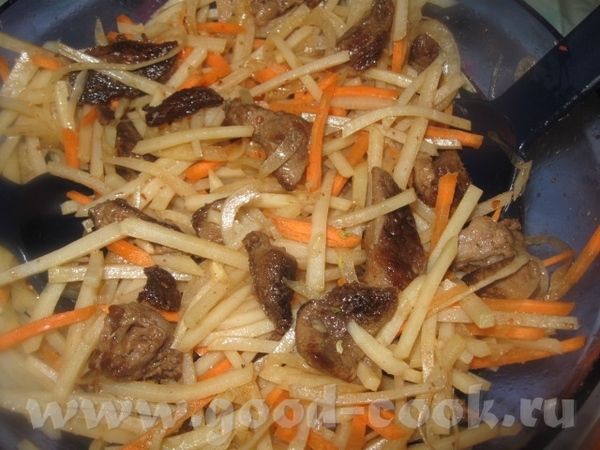 КАРТОФЕЛЬНО - МЯСНОЙ САЛАТ (по корейским мотивам) Сытный и вкусный салатик из картофеля с мясом, мо...