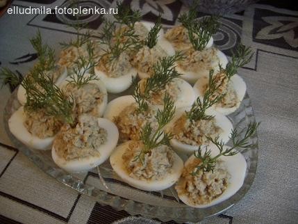 Селедочная шуба от Ayn Яйца фаршированные грибной начинкой от Sonulya Еще рулетики из ветчины с той... - 2