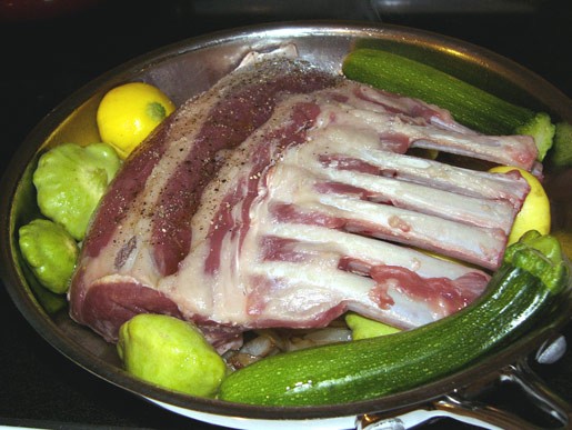 На горячее у нас будут бараньи ребрышки с молодыми овощами Rack of Lamb Бараньи котлетки на ребрышк... - 4