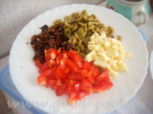 очень вкусный батон- толстая корочка, плотный мякиш и сбалансированная начинка (нужен был хлеб, а п... - 2