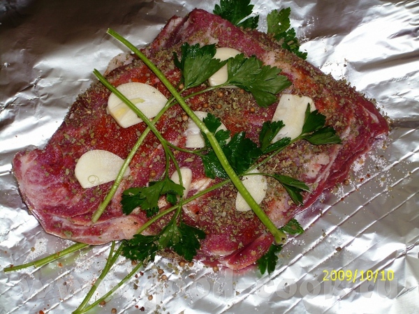 Девоньки, а я Вам вкусное мяско принесла: