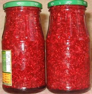 Вкусно и очень полезно, малина перетертая с сахаром