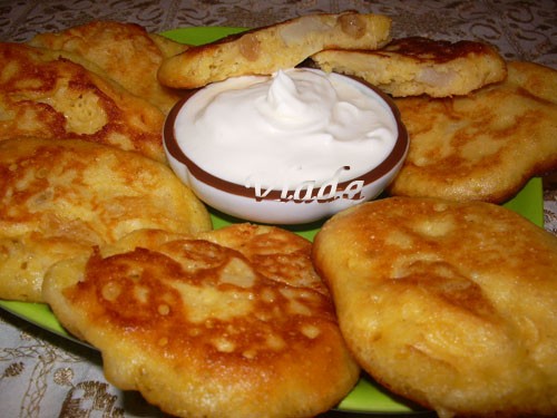 Начали мы неделю Масленницы с оладьев)довольно необычно,но вкусно-попробуйте,может и они у вас приж... - 2
