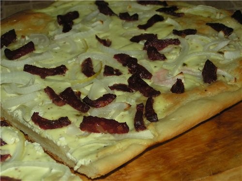 Таня, пекла сегодня твой Tarte flambйe - нам очень понравилось