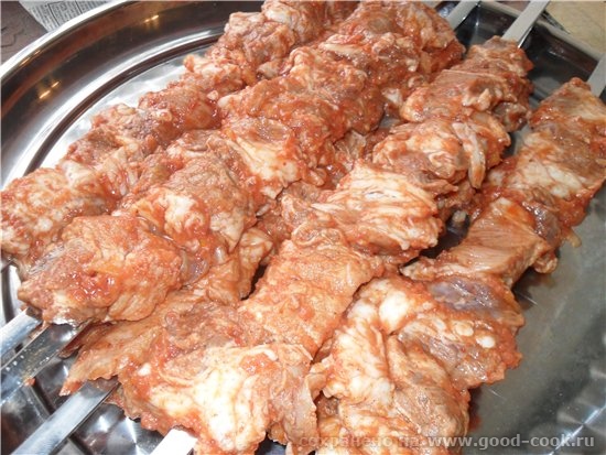 Несу вам очень вкусный рецепт шашлыка Шашлык из свинины в томате - свинина вырезка 2,150 кг - 2