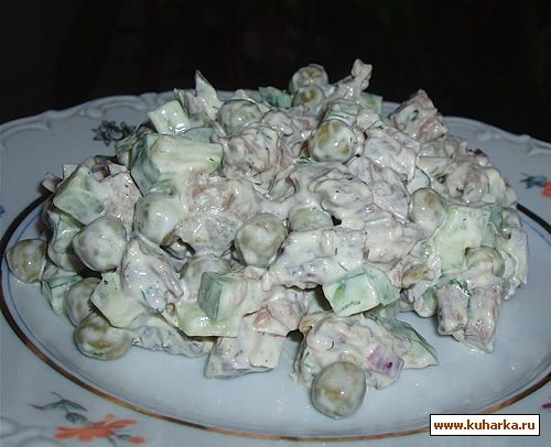 Вчера салат "Мужской" с жареным картофелем (сфоткала лишь салатик