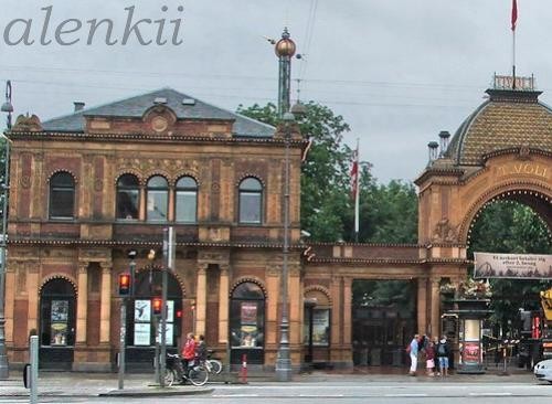 Скульптура с двумя викингами - трубадурами - 6