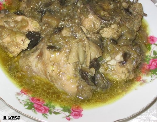 Куриные грудинки в вине с овощами Курица с баклажанами - 3