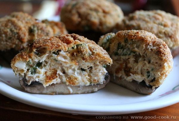 Грибы фаршированные крабовым мясом.