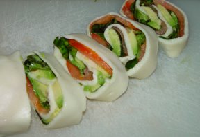 Инуль, держи Солянка рыбная из лосося Проварить пару хороших луковиц минут 10, добавить все рыбные... - 3