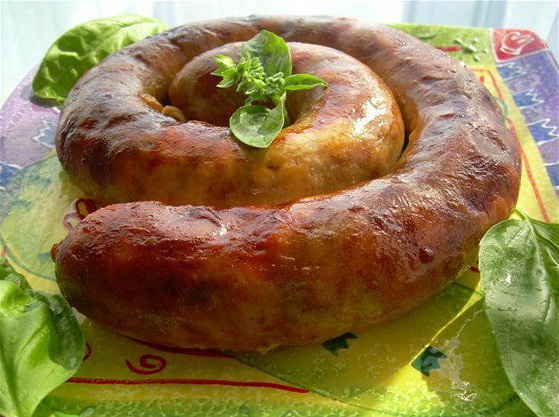 КУРИНАЯ КОЛБАСА « ДОМАШНЯЯ В СПЕЦИЯХ »