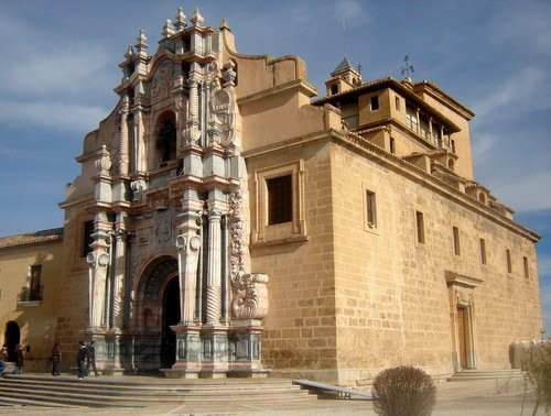и вот наконец сам зАмок El santuario de la Vera Cruz Это очень красивый архитектурный ансамбль, вла... - 5