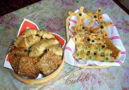 печенье "Монастырское" Часть печенья я сделала крестами (еще шла крестопоклонная, 3-я неделя поста)...