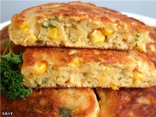 КУКУРУЗНЫЕ ОЛАДУШКИ Продукты на 12 шт : 1 ст - 2