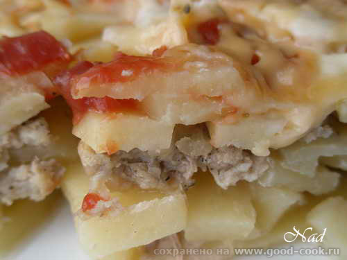 КАРТОФЕЛЬ, ЗАПЕЧЕННЫЙ С ФАРШЕМ СОСТАВ: - картофель - фарш мясной - лук репчатый - сыр твердый - кет...