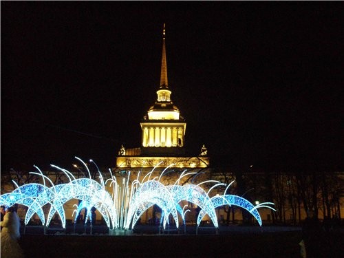 Продолжаем гулять по новогоднему городу