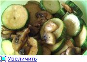 Салат из грибов и цуккини