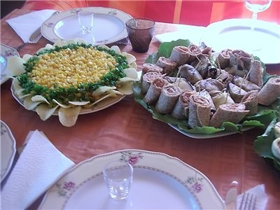 Ин я другой делала Ингредиенты 300 г куриного филе 400 г консервированной кукурузы 3 яйца 200 г мар...