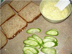 Сэнгвичи с огурчиком и яичным Дипом - 2