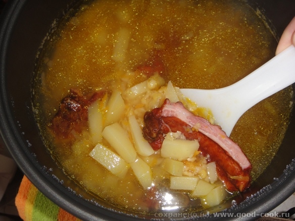 Гороховый суп с ребрышками