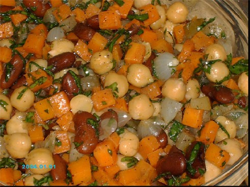 Девочки, а у меня ещё и салатик вкусный есть