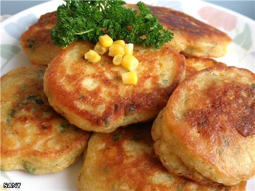 КУКУРУЗНЫЕ ОЛАДУШКИ Продукты на 12 шт : 1 ст