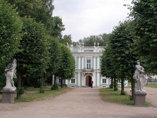 Итальянский домик ( 1755г ) Эрмитаж ( 1765 - 1767г ) Голландский домик ( 1749 г )