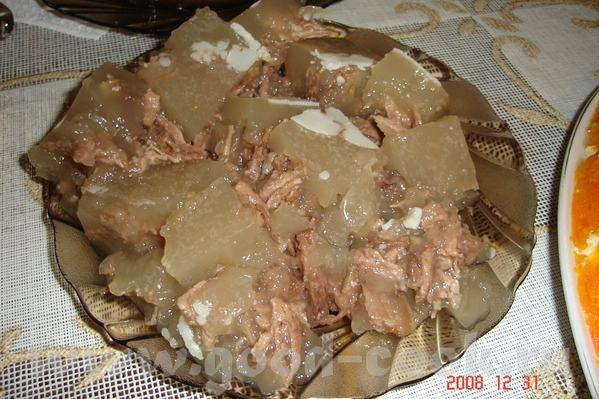 9. Холодец 10. Гнездо глухаря Было еще оливье..но фотка где то пропала...найду обязательно добавлю....