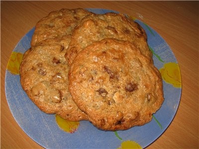 Иро4ка, пришла сказать спасибо за Брутти Ма Буони, очень-очень вкусно, печеньки мне показались таки...
